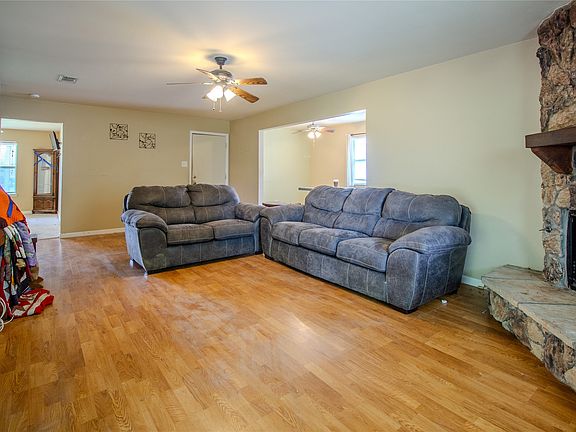 5th image of 1805 Bardfield Ave