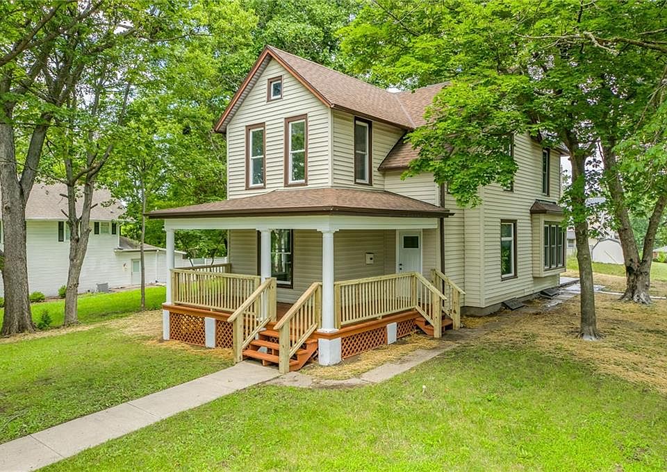 1st image of 3139 Mitchell Ave