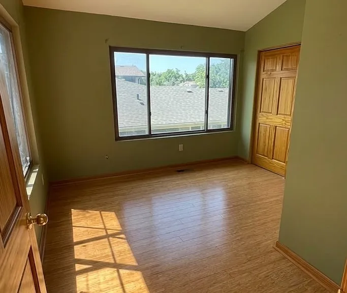2 N Salem Dr — Photo 1