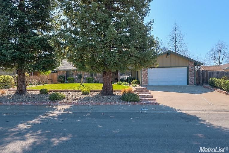 1st image of 4405 Willowglen Way