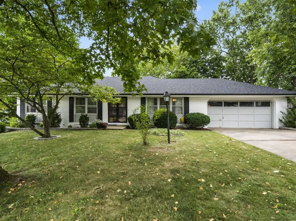 3621 S Brunswick Avenue, Springfield, MO 65809