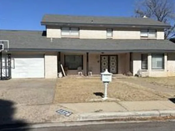 326 W Clearfork Dr, Hobbs, NM 88240