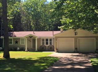 8005 S 80th Ave, Montague, MI 49437