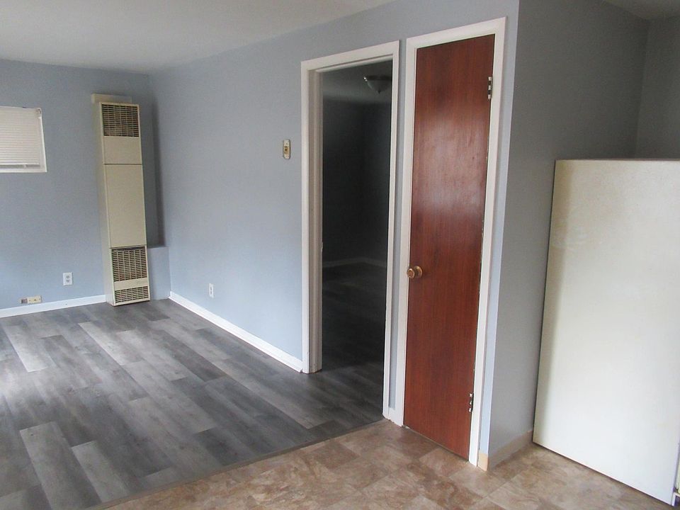 1st image of 489 Broadway Ave Unit A