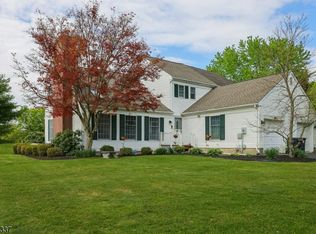 10 Plymouth Ct, Bernards Twp., NJ 07920