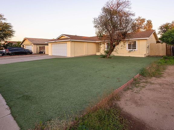 3rd image of 3109 N 89TH Drive