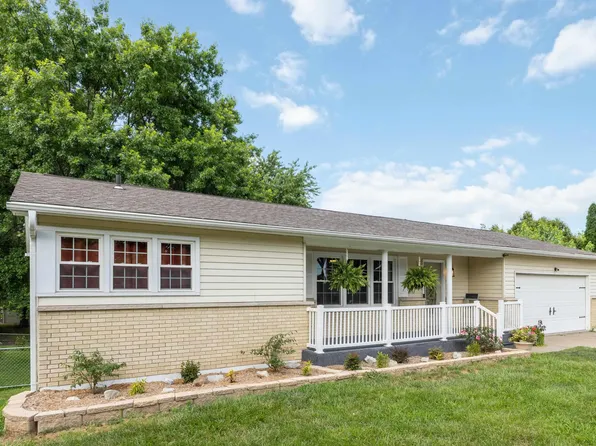 1717 Melview Rd, Quincy, IL 62305