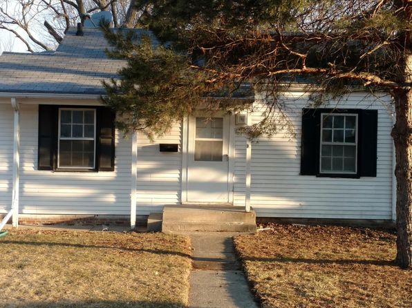 906 N 5th Ave W