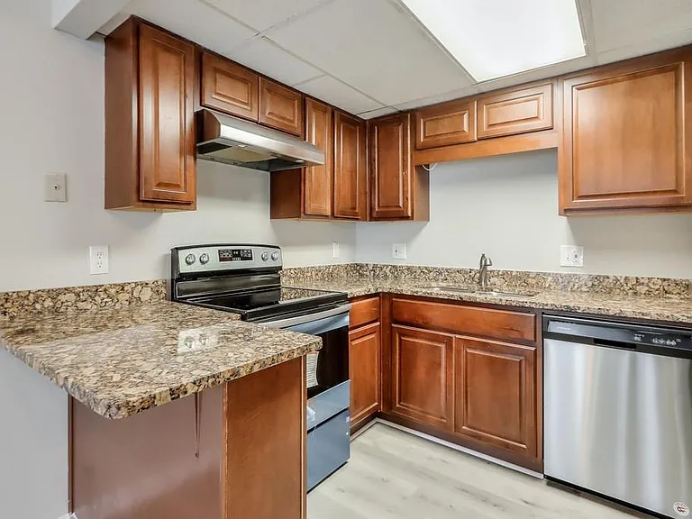 1627 Homestead Trl #1 — Photo 13