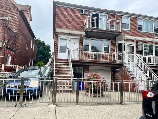 1st image of 44 Bay 22nd St