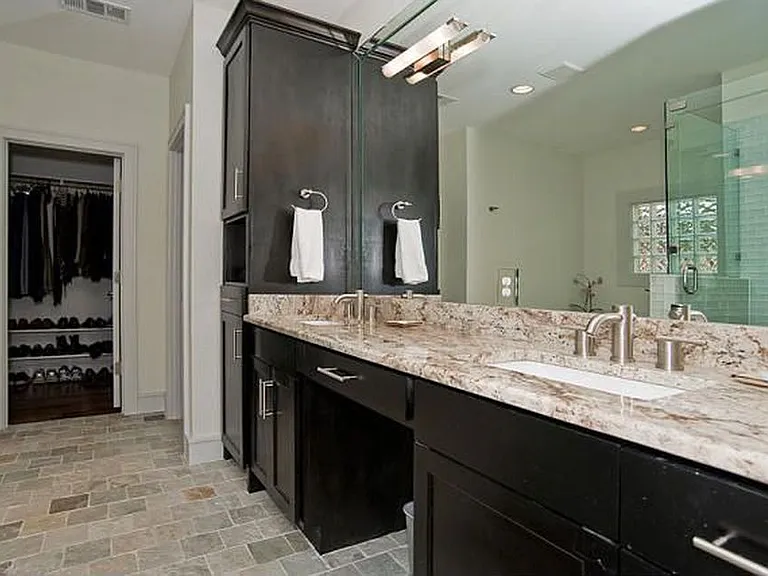 5247 Richard Ave — Photo 6