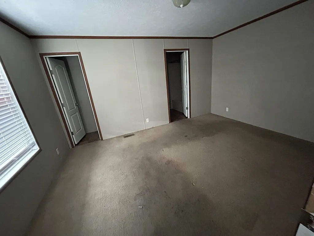 3 bed, $1,099 — Photo 4