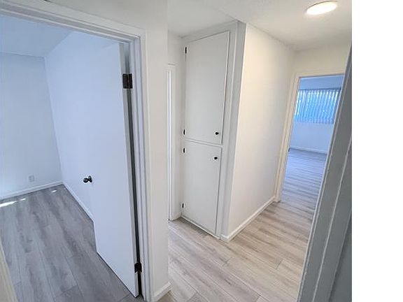 4th image of 3318 Drew St #A