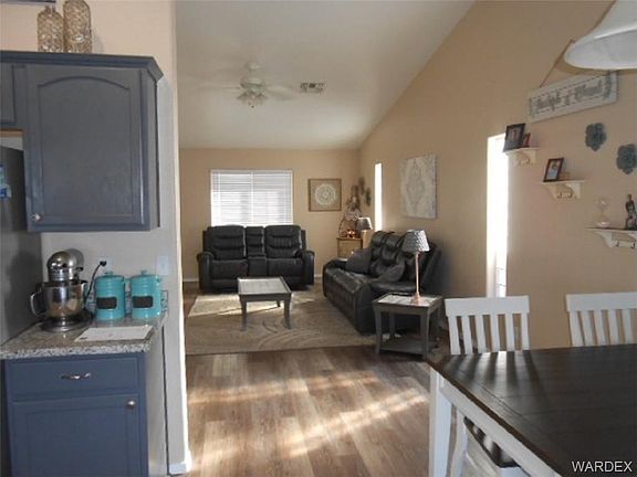 5th image of 2613 Emerson Ave