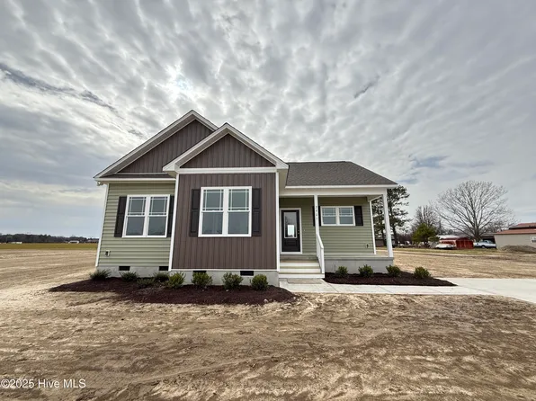 2901 Bakers Chapel Road, Smithfield, NC 27577