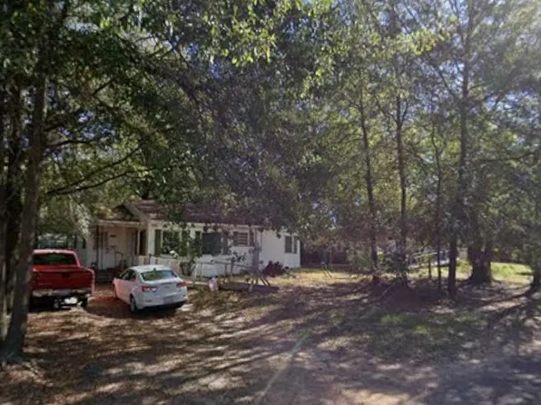 1306 Crockett Ave, Mount Pleasant, TX 75455