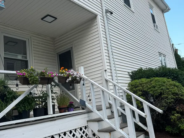 19 Morse St #A, Watertown, MA 02472