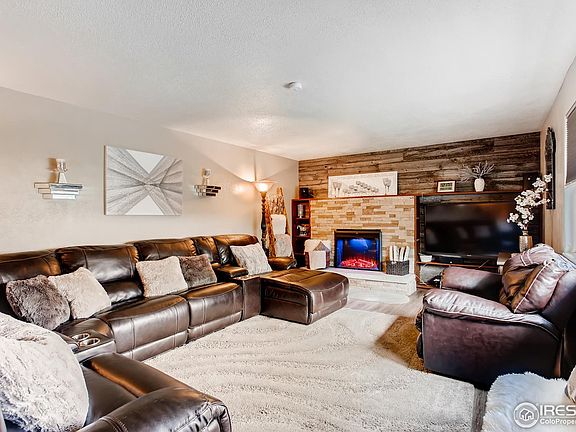 5th image of 2617 49th Avenue Ct