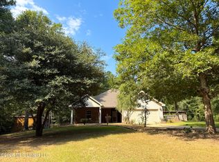 1108 Eric Price Rd, Tylertown, MS 39667