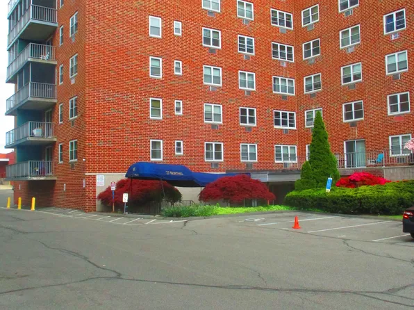 27 Northill St APT 6P, Stamford, CT 06907