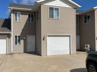2400 - 2418 Hillcrest Drive - PPM, Brainerd, MN 56401