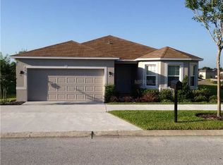 200 Compass Rose Dr, Groveland, FL 34736