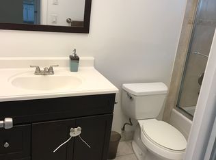 1000 NE 12th Ave APT 106, Hallandale Beach, FL 33009