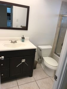 1000 NE 12th Ave APT 106, Hallandale Beach, FL, 33009