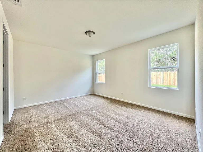 176 Fluttermill Loop — Photo 6