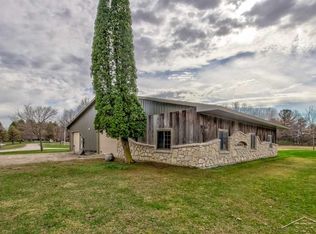 21695 Swan Creek Rd, Merrill, MI 48637