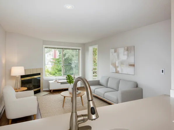 Licton Springs, 9515 Interlake Ave N APT 109, Seattle, WA 98103