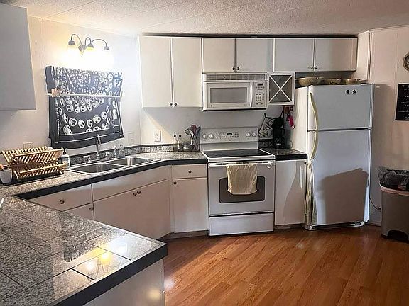 5th image of 108 Pickering Dr