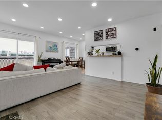 15516 Nordhoff St Unit 217, North Hills, CA 91343