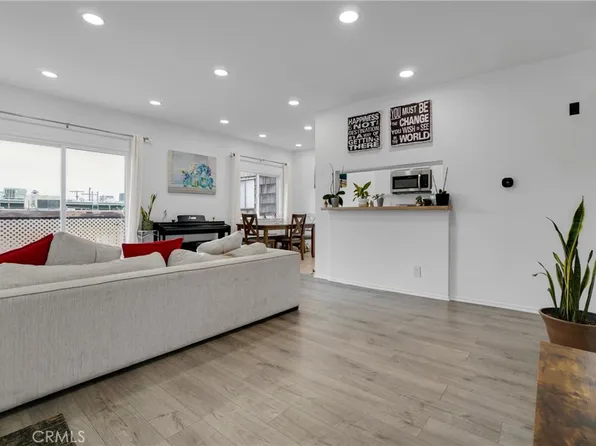 15516 Nordhoff St Unit 217, North Hills, CA 91343