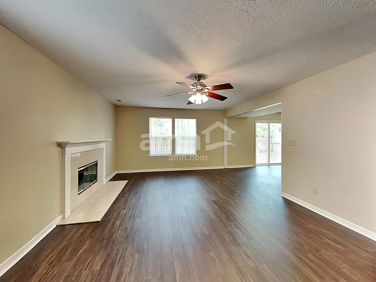 11926 Titania Cir — Photo 7