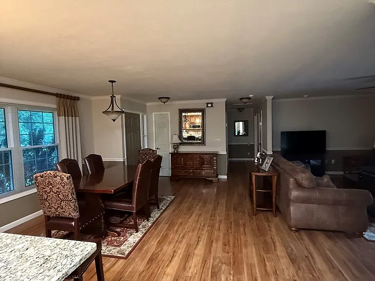 2905 River Rd — Photo 3