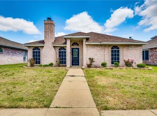 2508 Hidden Springs Dr, Mesquite, TX 75181
