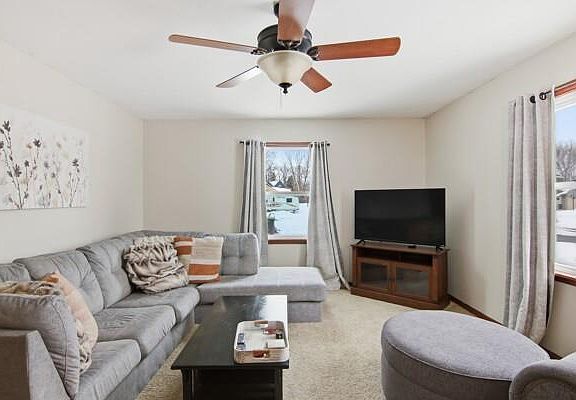 3rd image of 415 Madison Street