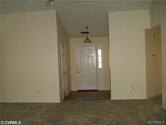3rd image of 718 Orchard Harvest Dr