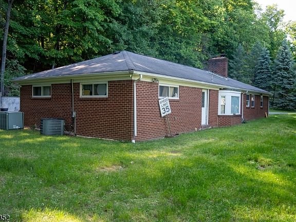 2nd image of 45 Peters Ln