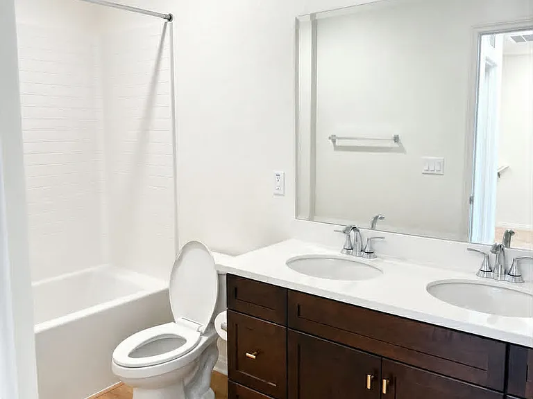 4255 E Carmel Privado — Photo 13