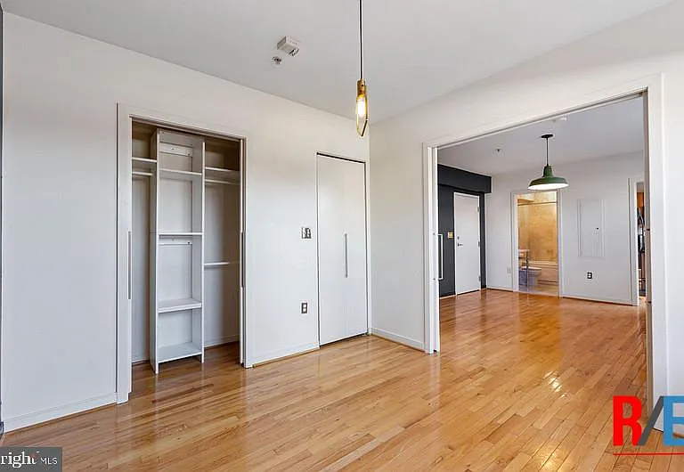 815 King St #4E — Photo 13