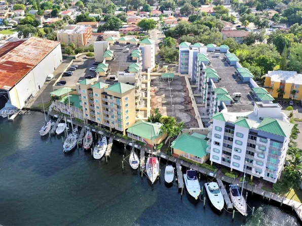 2475 NW 16th Street Rd APT 216, Miami, FL 33125