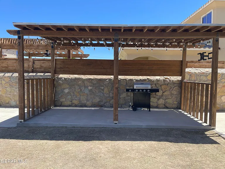 12407 Joe Gomez Ave — Photo 23