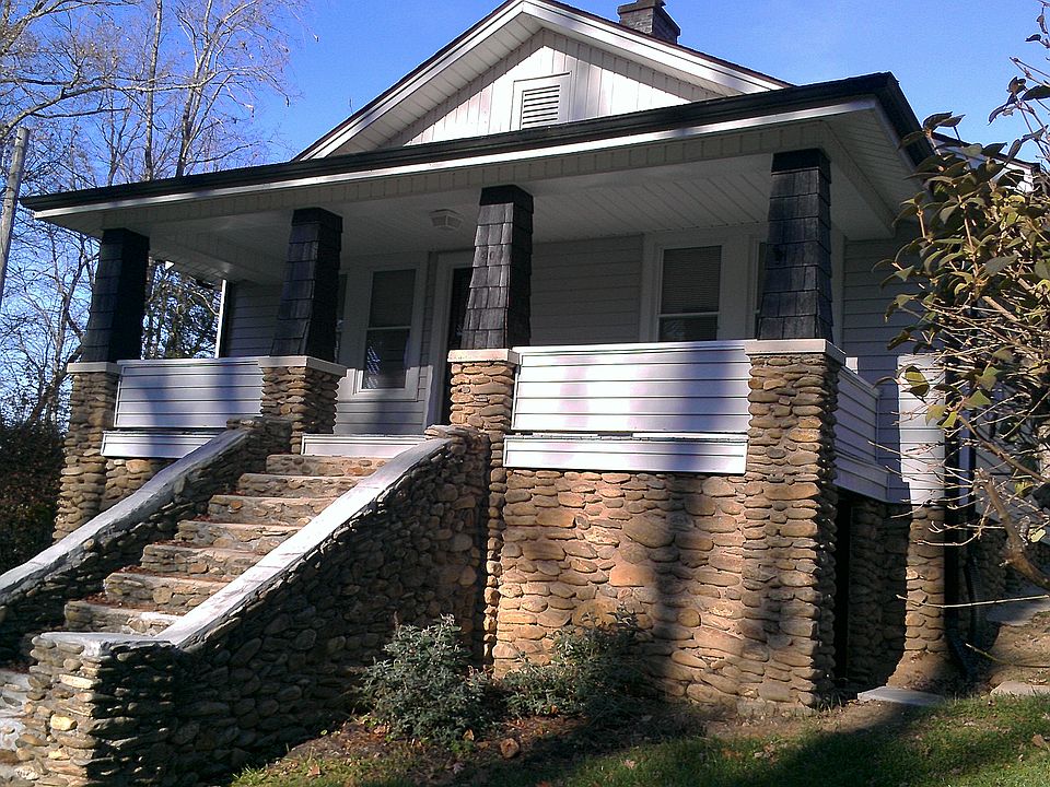 1st image of 51 E Marshall St