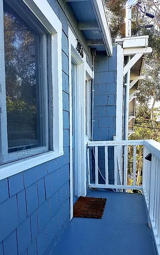 2853 Hawthorn St Photo 1