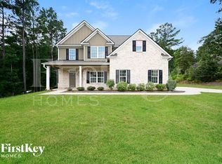 215 Cheshire Dr, Griffin, GA 30223