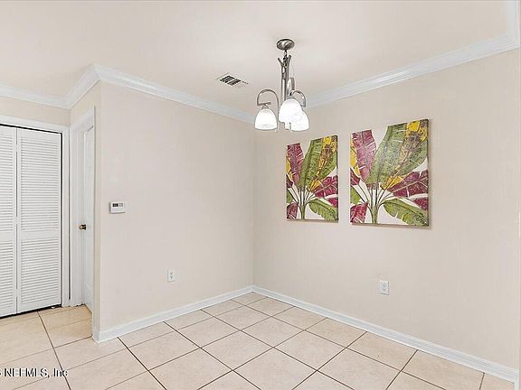 5th image of 3591 KERNAN Boulevard S #607