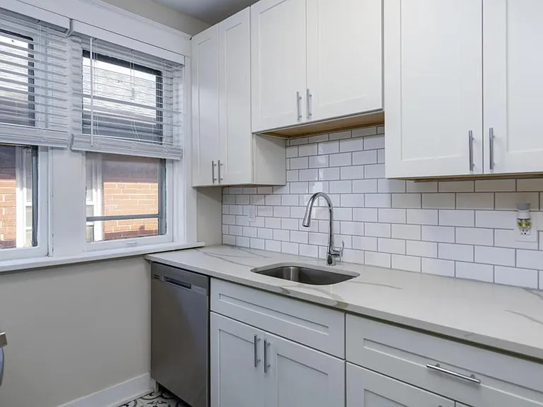 2151 Maury Ave #1E — Photo 3