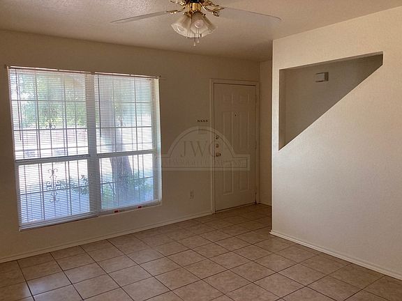 2nd image of 4204 Gus Dr APT D